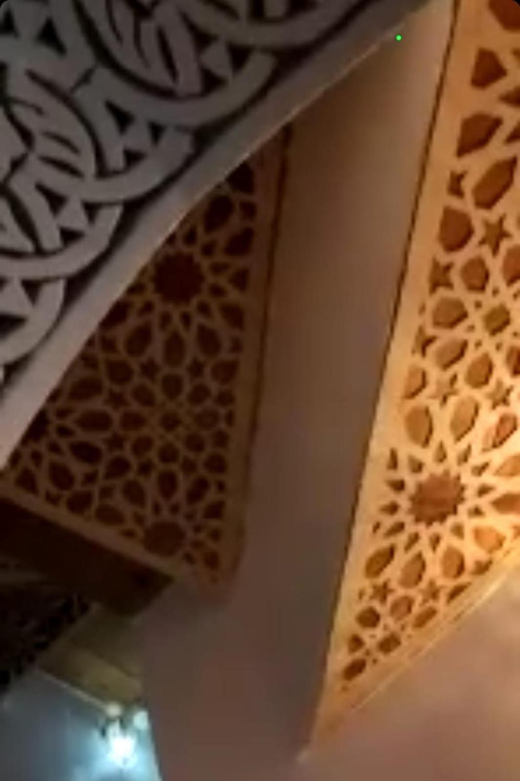 Riad Averroes Fes Luaran gambar